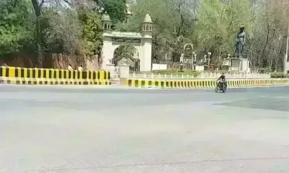 ग्वालियर में टूटा 11 साल का रिकार्ड, शुक्रवार को पारा 45.2 डिग्री के पार ग्वालियर में टूटा 11 साल का रिकार्ड, शुक्रवार को पारा 45.2 डिग्री के पार