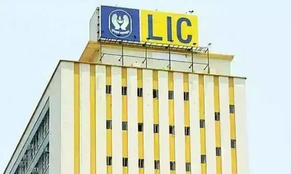 LIC ने एंकर निवेशकों से जुटाए 5620 करोड़, रिटेलर्स के लिए कल खुलेगा IPO