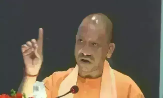 योगी आदित्यनाथ का निर्देश, टीकाकरण और बूस्टर डोज लगाने में लाए तेजी