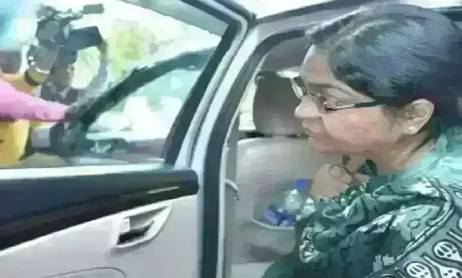 5 दिनों की रिमांड पर IAS पूजा सिंघल, मनी लॉन्ड्रिंग मामले में होगी पूछताछ