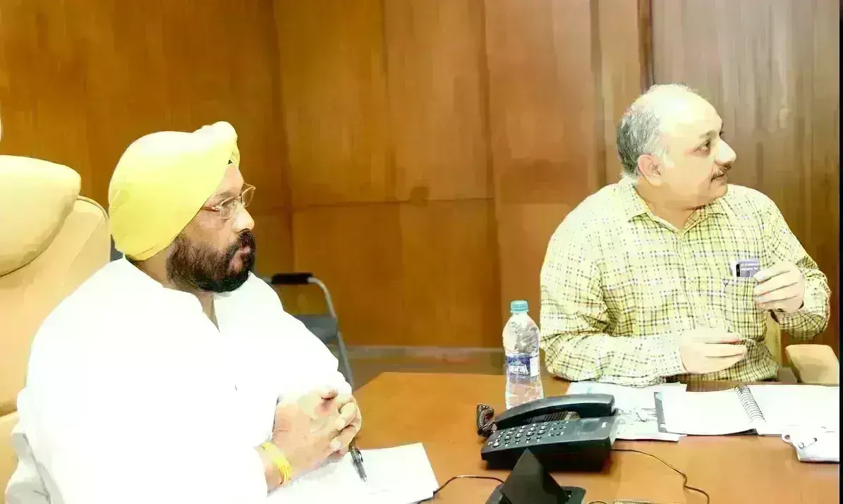 मंत्री डंग से मिला यूएनडीपी का दल, 75 स्वास्थ्य केन्द्रों में लगाएगा सोलर पैनल