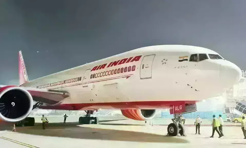 अमेरिका से दिल्ली आ रहे एयर इंडिया के विमान को उड़ाने की धमकी, टिशू पेपर पर लिखकर जाहिर की मंशा