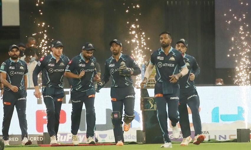 IPL के फाइनल में पहुंची गुजरात टाइटंस, दिग्गजों ने दी बधाई