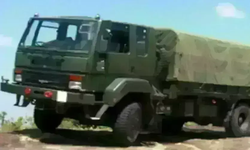 बड़ा हादसा : श्योक नदी में गिरा सेना का ट्रक, 7 सैनिकों की गई जान, 19 घायल