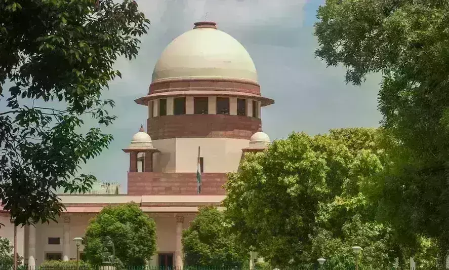 प्लेसेस ऑफ वर्शिप एक्ट के खिलाफ कथावाचक देवकीनंदन ठाकुर पहुंचे सुप्रीम कोर्ट, लगाई याचिका प्लेसेस ऑफ वर्शिप एक्ट के खिलाफ कथावाचक देवकीनंदन ठाकुर पहुंचे सुप्रीम कोर्ट, लगाई याचिका