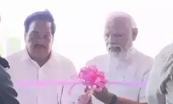 प्रधानमंत्री ने किया अस्पताल का उद्घाटन, कहा- 8 साल में सुशासन और गरीब कल्याण को प्राथमिकता दी