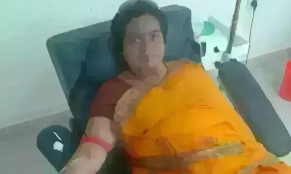 अपर्णा पाटिल ने किया 75वीं बार रक्तदान