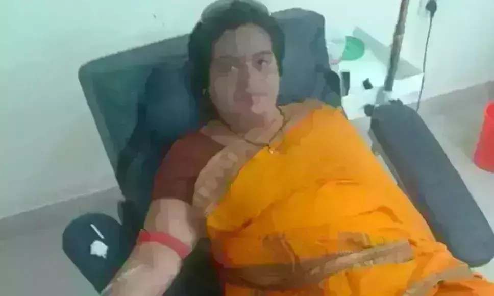 अपर्णा पाटिल ने किया 75वीं बार रक्तदान