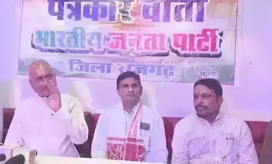 प्रधानमंत्री मोदी के नेतृत्व में भारत की धाक बढ़ने से चीन का गणित फेल