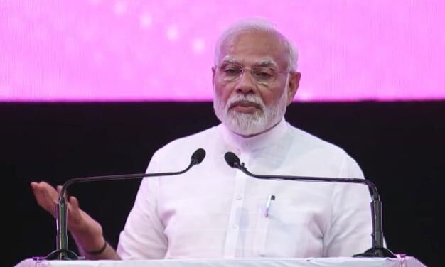 प्रधानमंत्री ने ग्राउंड ब्रेकिंग सेरेमनी का उद्घाटन किया, कहा - G-20 देशों में भारत सबसे तेजी से आगे बढ़ रहा