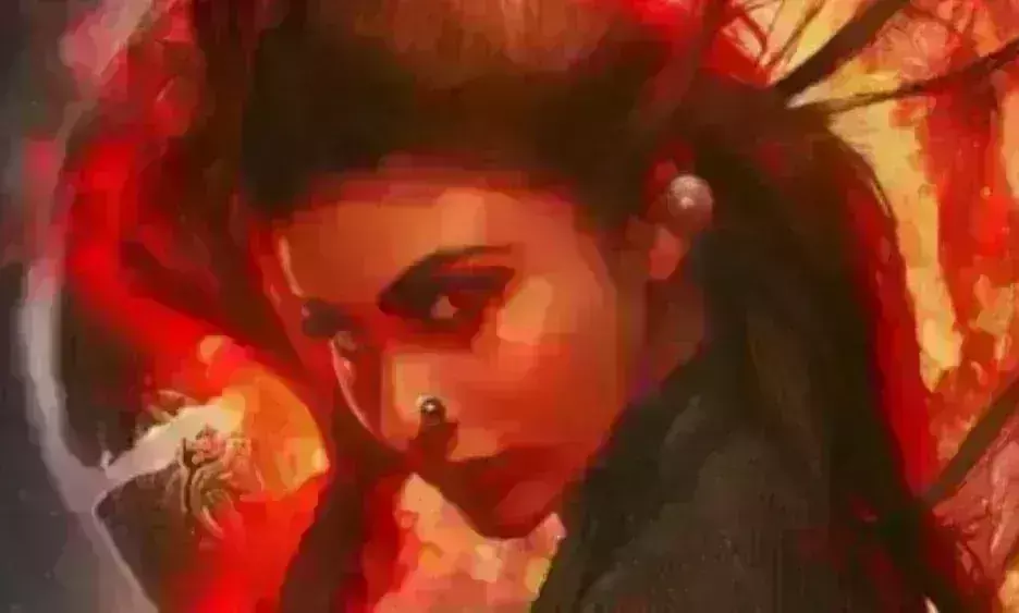 सामने आया ब्रम्हास्त्र से मौनी रॉय का फर्स्ट लुक, अंधेरे की रानी की झलक देख डरे फैंस