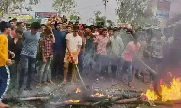 अग्निपथ योजना को लेकर मप्र, उप्र, बिहार में प्रदर्शन, कई जगह तोड़फोड़-रोड जाम