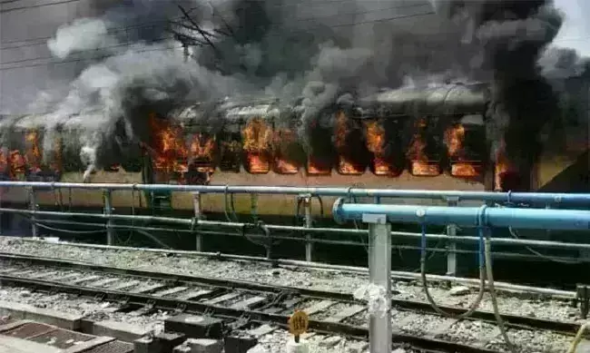 बिहार से तेलांगना तक अग्निपथ की आग में झुलसा देश, एक की मौत, कई जगह रेल यातायात प्रभावित