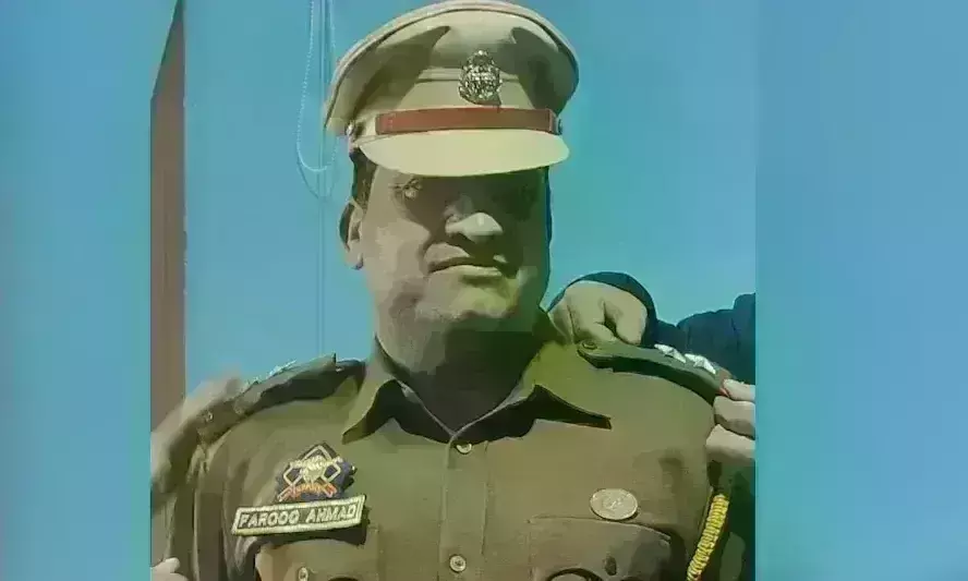 कश्मीर में फिर टारगेट किलिंग, आतंकियों ने सब इंस्पेक्टर को मारा, खेत में मिला शव कश्मीर में फिर टारगेट किलिंग, आतंकियों ने सब इंस्पेक्टर को मारा, खेत में मिला शव