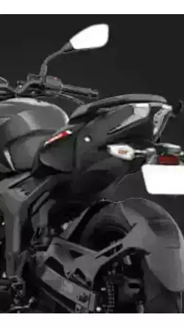 नए दमदार फीचर के साथ पेश हुई बजाज पल्सर, लुक और कीमत है बेहद आकर्षक