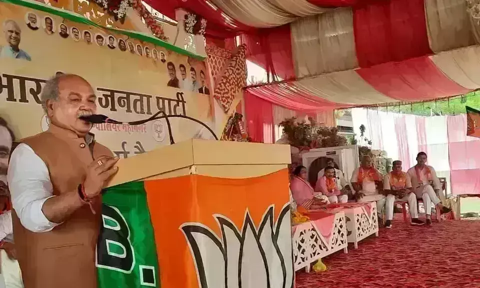 केन्द्रीय मंत्री तोमर ने कार्यकर्ताओं में भरा जोश, कहा- भाजपा प्रत्याशियों को भारी मतों से विजयी दिलाए