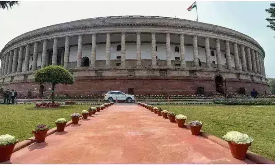 उपराष्ट्रपति चुनाव के लिए कल से शुरू होगा नामांकन, जानिए कौन डालता है वोट, क्या है प्रक्रिया