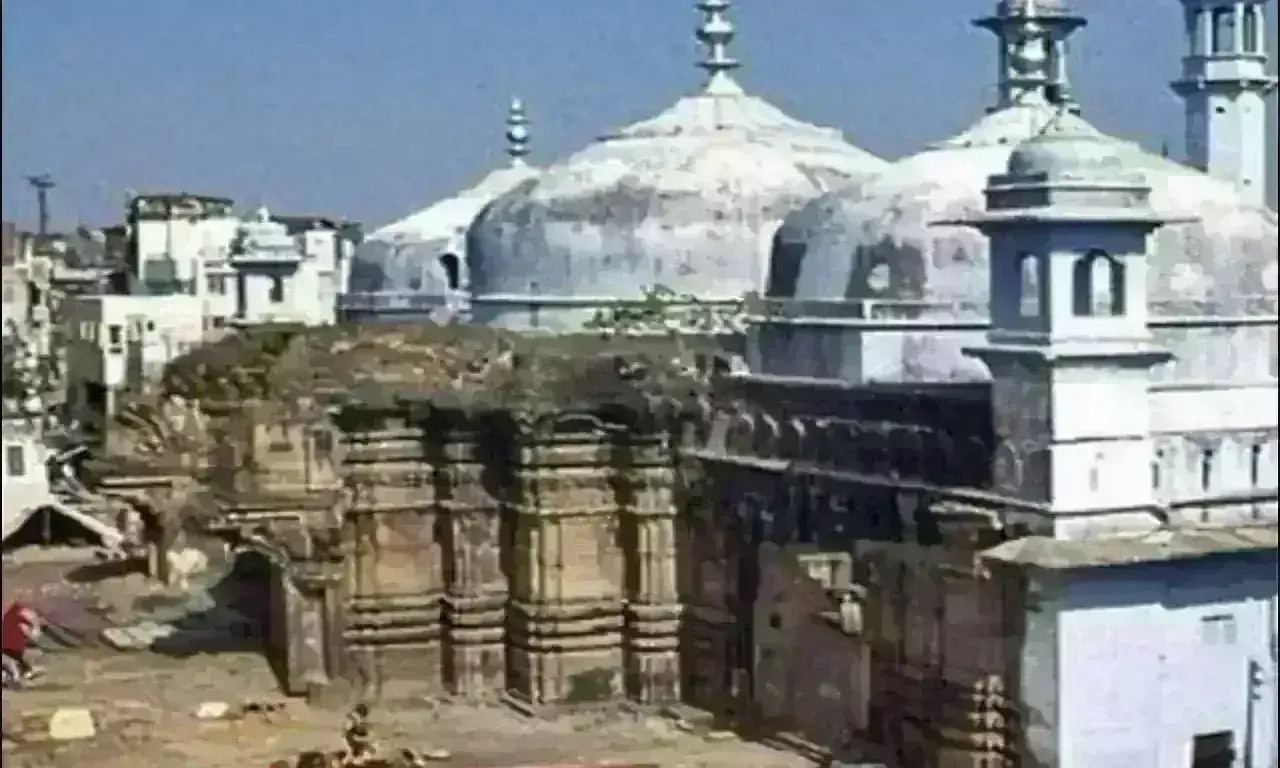 ज्ञानवापी श्रृंगार गौरी मामले में आज हुई सुनवाई, मुस्लिम पक्ष ने रखी ये...दलीलें ज्ञानवापी श्रृंगार गौरी मामले में आज हुई सुनवाई, मुस्लिम पक्ष ने रखी ये...दलीलें