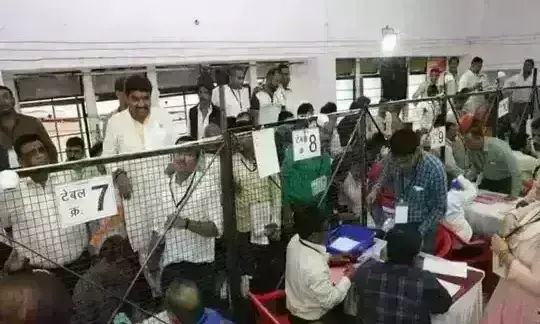 ग्वालियर : वार्ड 27 में 12 वोटों से हारी भाजपा प्रत्याशी, उठी री -काउंटिंग की मांग