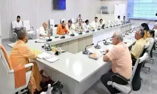 मुख्यमंत्री योगी ने दिए निर्देश, कहा- शिक्षा में तकनीक और नवाचार को दें बढ़ावा