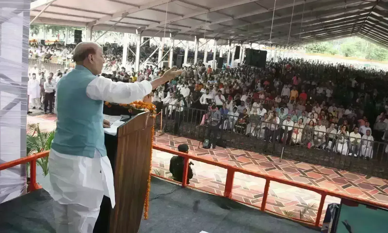 राजनाथ सिंह की पाकिस्तान को दो टूक, POK भारत का था, भारत का है और भारत का रहेगा