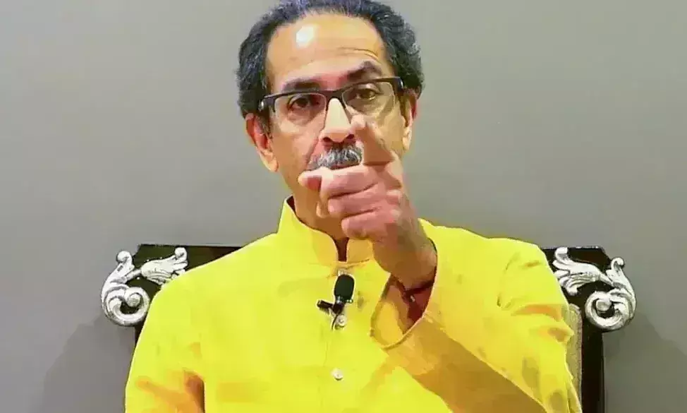 उद्धव ठाकरे का राज्यपाल पर तंज, कहा - भगतसिंह कोश्यारी को पद का सम्मान करना चाहिए