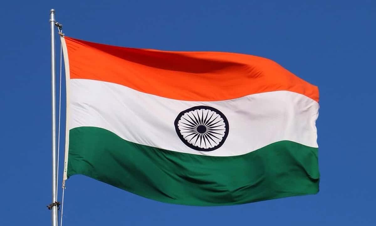 आजाद भारत के पहले तिरंगे की कहानी : नत्थे सिंह ने लालटेन की रोशनी में बनाया था राष्ट्रीय ध्वज