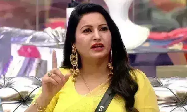 बिगबॉस फेम और भाजपा नेत्री सोनाली फोगट का निधन, 2019 में आदमपुर से लड़ा था चुनाव बिगबॉस फेम और भाजपा नेत्री सोनाली फोगट का निधन, 2019 में आदमपुर से लड़ा था चुनाव