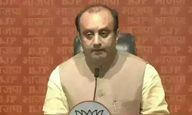 भाजपा ने आप पर किया पलटवार, कहा- यह देश की सबसे अलबेली पार्टी है जो पहेली बनती जा रही भाजपा ने आप पर किया पलटवार, कहा- यह देश की सबसे अलबेली पार्टी है जो पहेली बनती जा रही