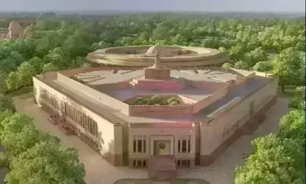 नई संसद भवन का मुख्य ढांचा तैयार, फिनिशिंग का काम शुरू, जानिए कब होगा उद्घाटन