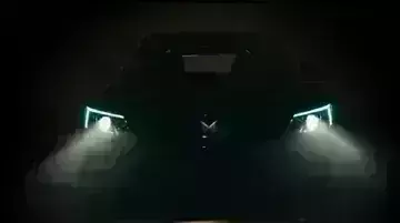 Mahindra XUV400 EV का फर्स्ट लुक आया सामने, Tata Nexon EV को देगी टक्कर