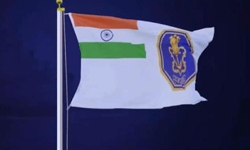 नेवी को मिला नया फ्लैग, ब्रिटिश काल से अब तक हुए पांच बदलाव, जानिए अब क्या है ख़ास