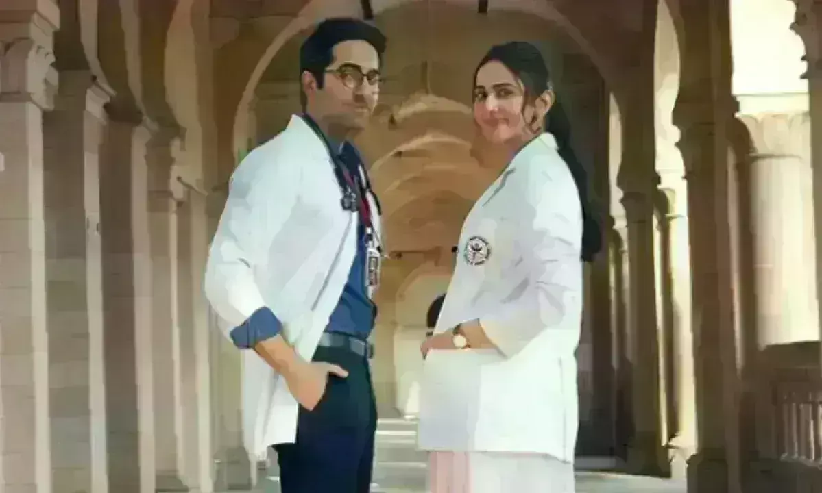 फिल्म डॉक्टर जी की रिलीज डेट तय , आयुष्मान संग नजर आएंगी रकुलप्रीत