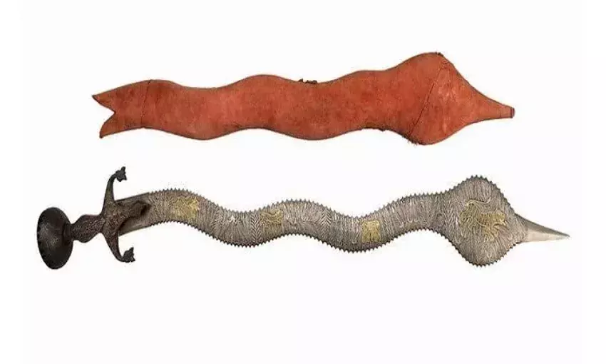 ब्रिटेन से भारत वापिस आएंगी सर्पाकार तलवार समेत ये...बहुमूल्य वस्तुएं, देखें लिस्ट