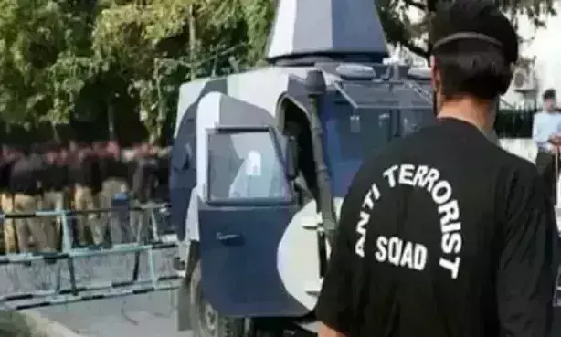 उप्र के 26 जिलों में PFI के ठिकानों पर NIA ने मारा छापा, 57 हिरासत में लिए गए उप्र के 26 जिलों में PFI के ठिकानों पर NIA ने मारा छापा, 57 हिरासत में लिए गए