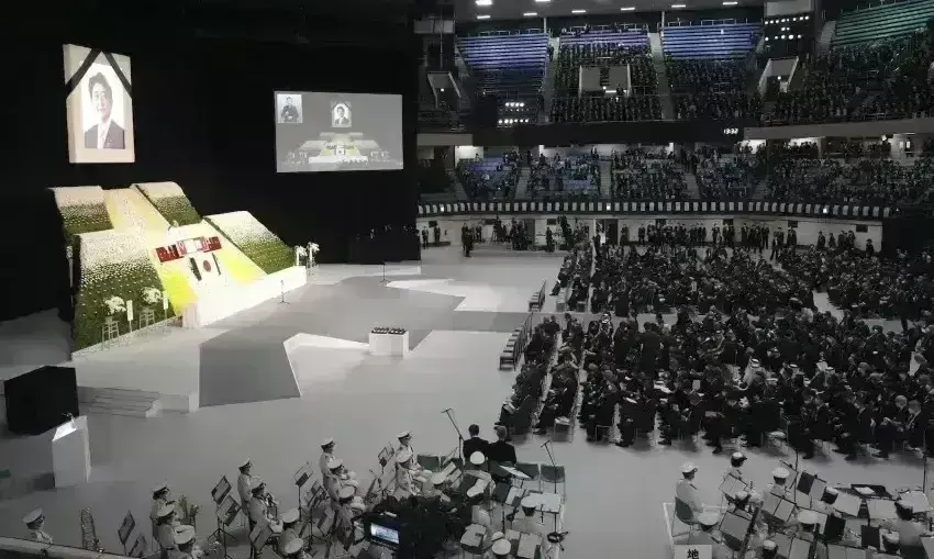 जापान के पूर्व पीएम शिंजो आबे के अंतिम विदाई समारोह में शामिल हुए प्रधानमंत्री मोदी