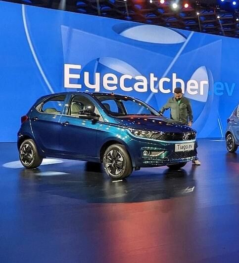 टाटा मोटर्स ने लांच की सबसे सस्ती इलेक्ट्रिक कार, Tata Tiago EV एक चार्ज में चलेगी 315 किमी