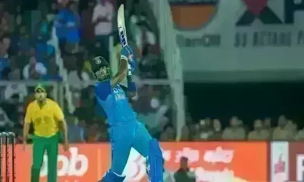 सूर्यकुमार यादव ने T20 में हासिल की एक और उपलब्धि, 1 साल में 50 छक्के लगाने वाले पहले बल्लेबाज बने