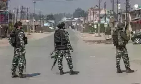 अमित शाह के दौरे से पहले जम्मू-कश्मीर में आतंकी हमला, बैंक मैनेजर पर  बरसाई गोलियां