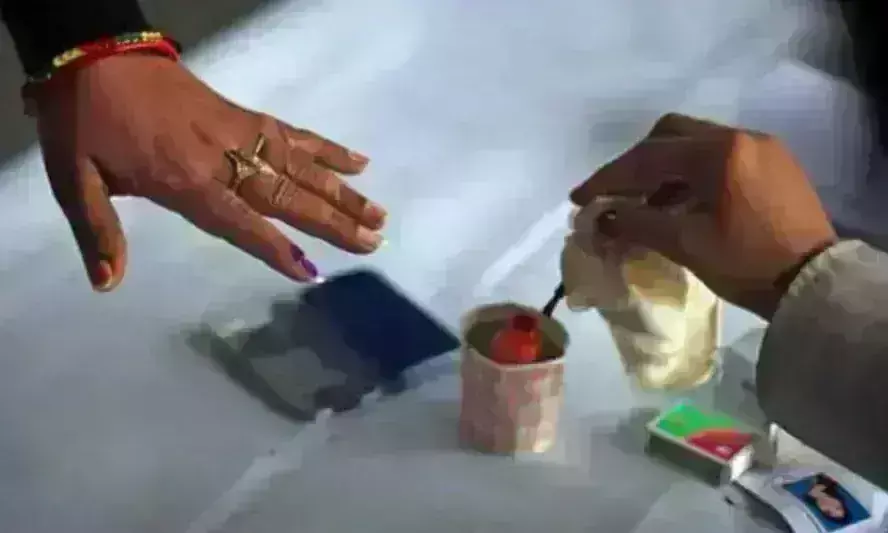 हिमाचल प्रदेश में जारी हुई अधिसूचना, 25 अक्टूबर तक होगा नामांकन हिमाचल प्रदेश में जारी हुई अधिसूचना, 25 अक्टूबर तक होगा नामांकन