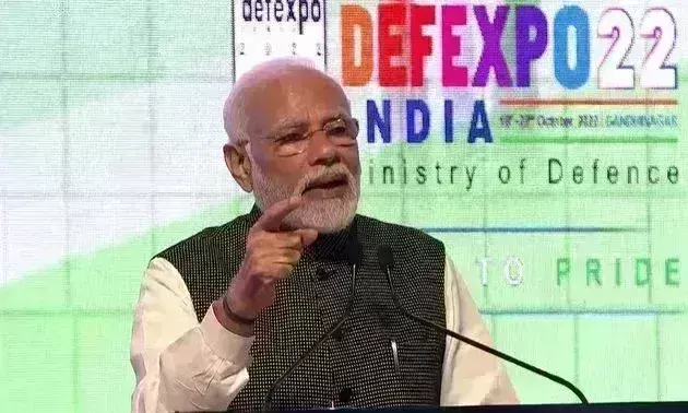 प्रधानमंत्री ने डिफेन्स एक्सपो का किया उद्घाटन, कहा - रक्षा उत्पादों का निर्यात आठ गुना बढ़ा