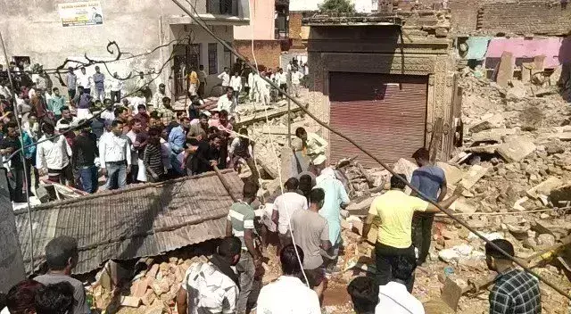 मुरैना में पटाखों का गोदाम विस्फोट से धराशाही, 3 की मौत, 4 घायल