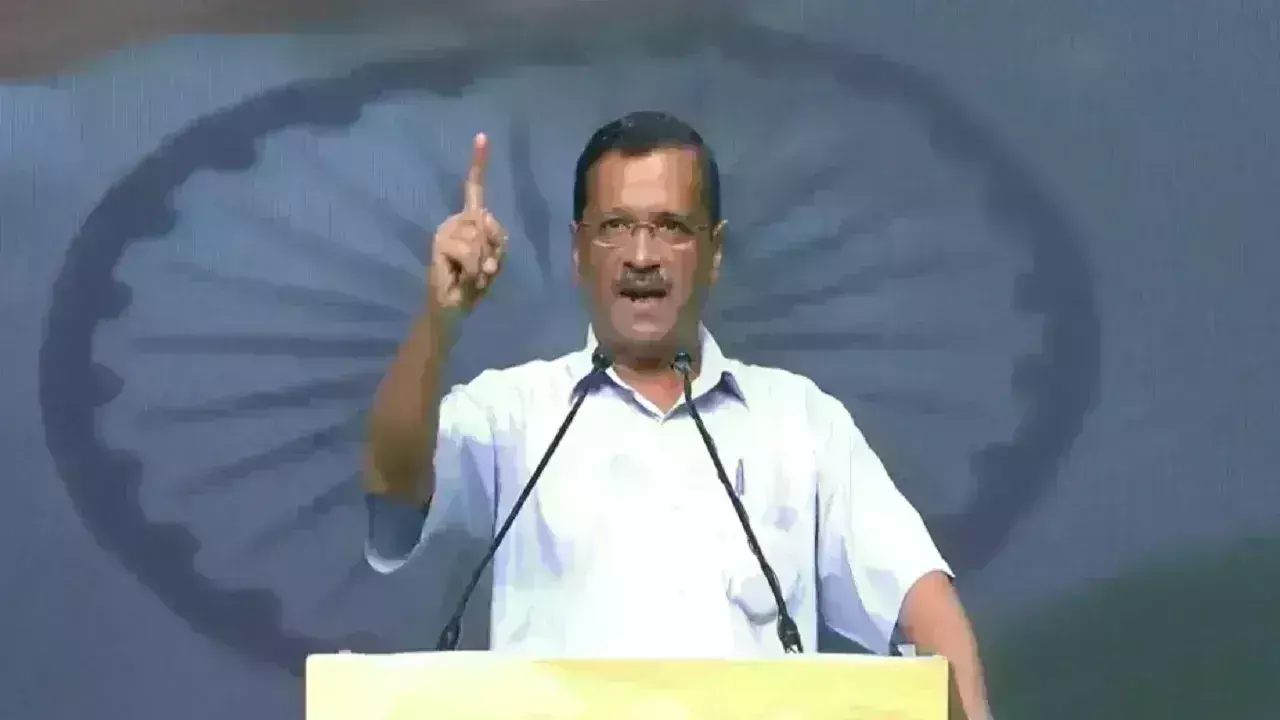 केजरीवाल ने गुजरात में अपनाया पंजाब का फॉर्मूला, सीएम कैंडिडेट के लिए जनता से मांगी राय