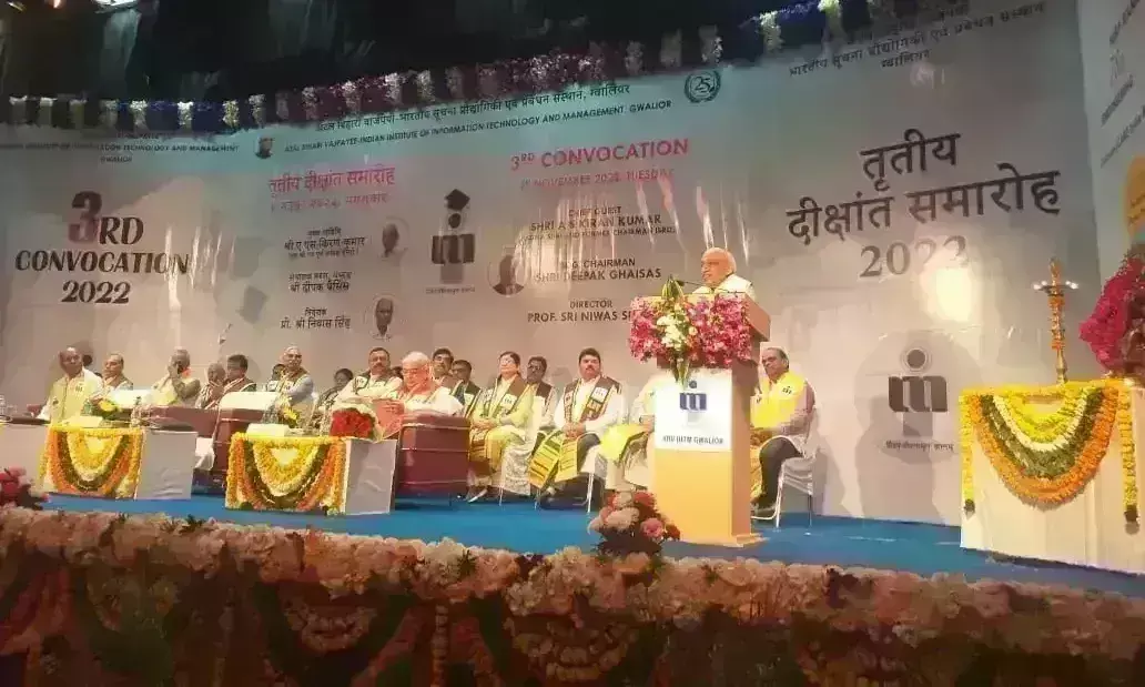 इसरो और नासा मिलकर तैयार करेंगे अद्भुत उपग्रह ,बादलों में लेगा साफ तस्वीरें इसरो और नासा मिलकर तैयार करेंगे अद्भुत उपग्रह ,बादलों में लेगा साफ तस्वीरें