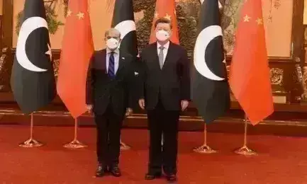 चीन पहुंचे पाकिस्तान के प्रधानमंत्री शहबाज, जिनपिंग से आर्थिक मदद की करेंगे मांग