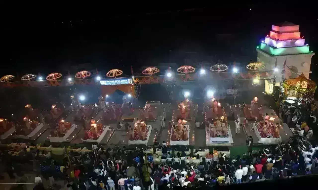 वाराणसी में मनाया जाएगा देव दीपावली महोत्सव, 10 लाख दीयों से सजेंगे घाट
