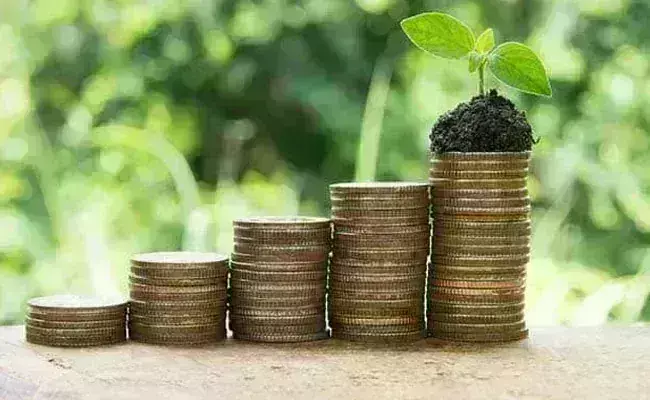 सीनियर सिटीजन को ये...बैंक एफडी पर दे रही हैं 8 फीसदी से अधिक का ब्याज, जानिए क्या है स्किम