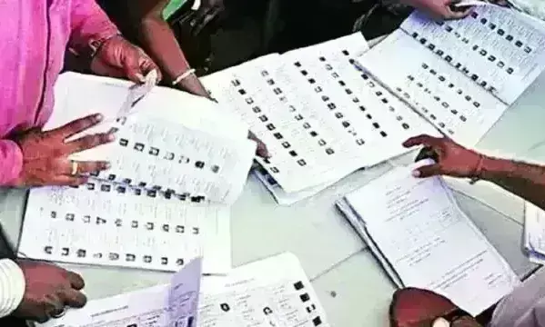 आज से पोलिंग बूथों पर बैठेंगे बीएलओ, मतदान सूची में होगा संसोधन