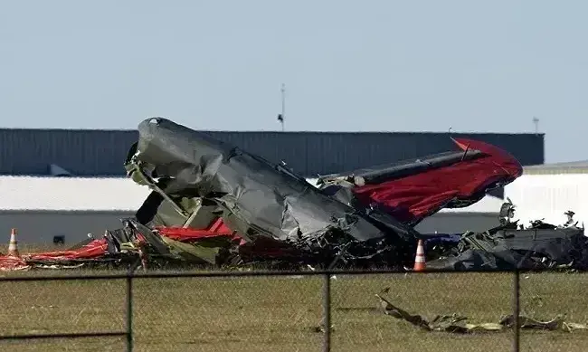 अमेरिका में एयर शो में दो सैन्य विमान टकराए, छह लोगों की मौत