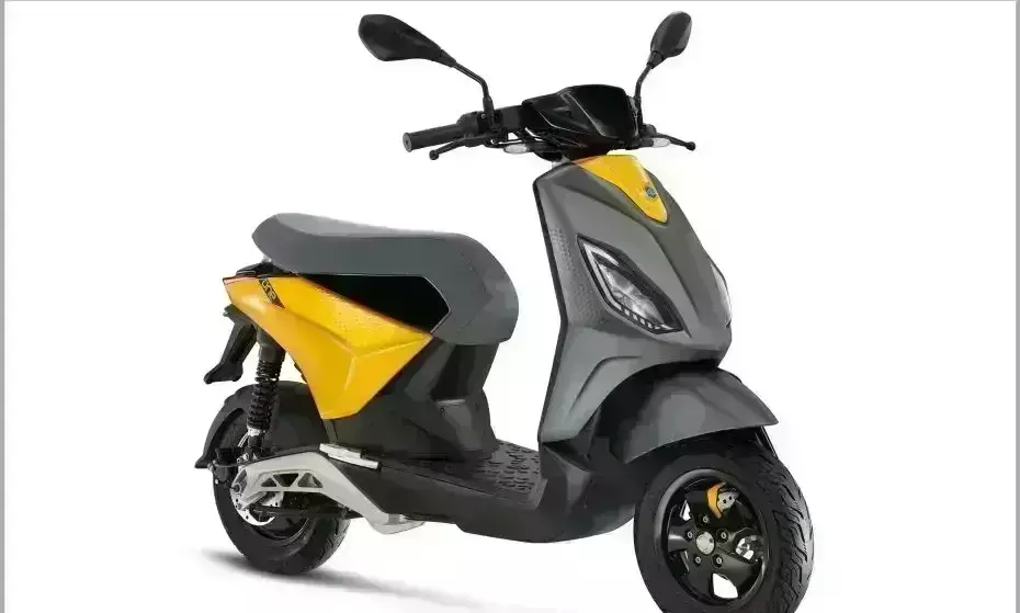 Piaggio ने पेश किया अपना पहला इलेक्ट्रिक स्कूटर, एक चार्ज में चलेगा 100 किमी